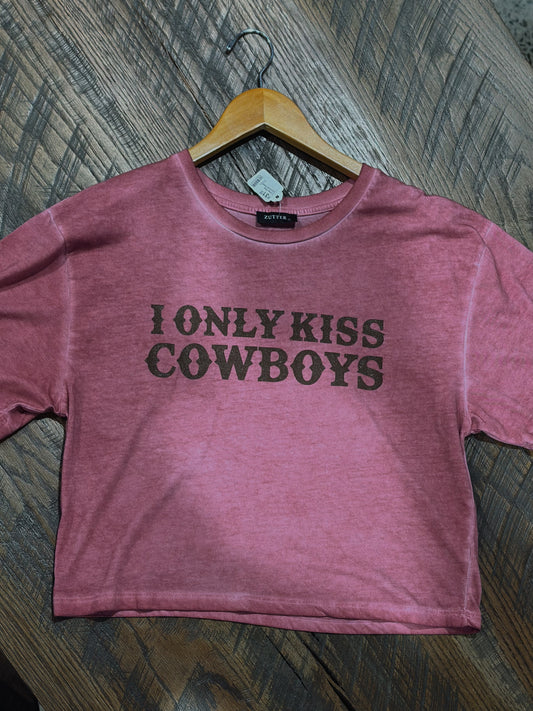 I Only Kiss Cowboys Crop Tee